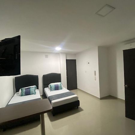 Hotel Jardin Plaza By Sgh Cali Exterior foto